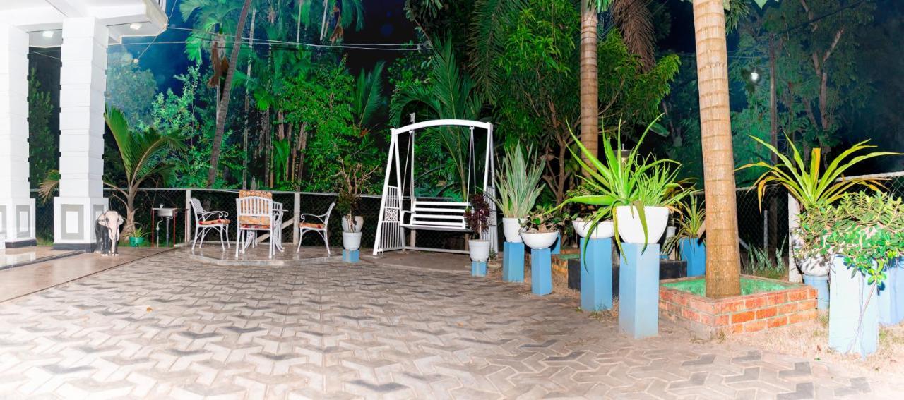 Hotel House Of Richness Negombo Exterior foto