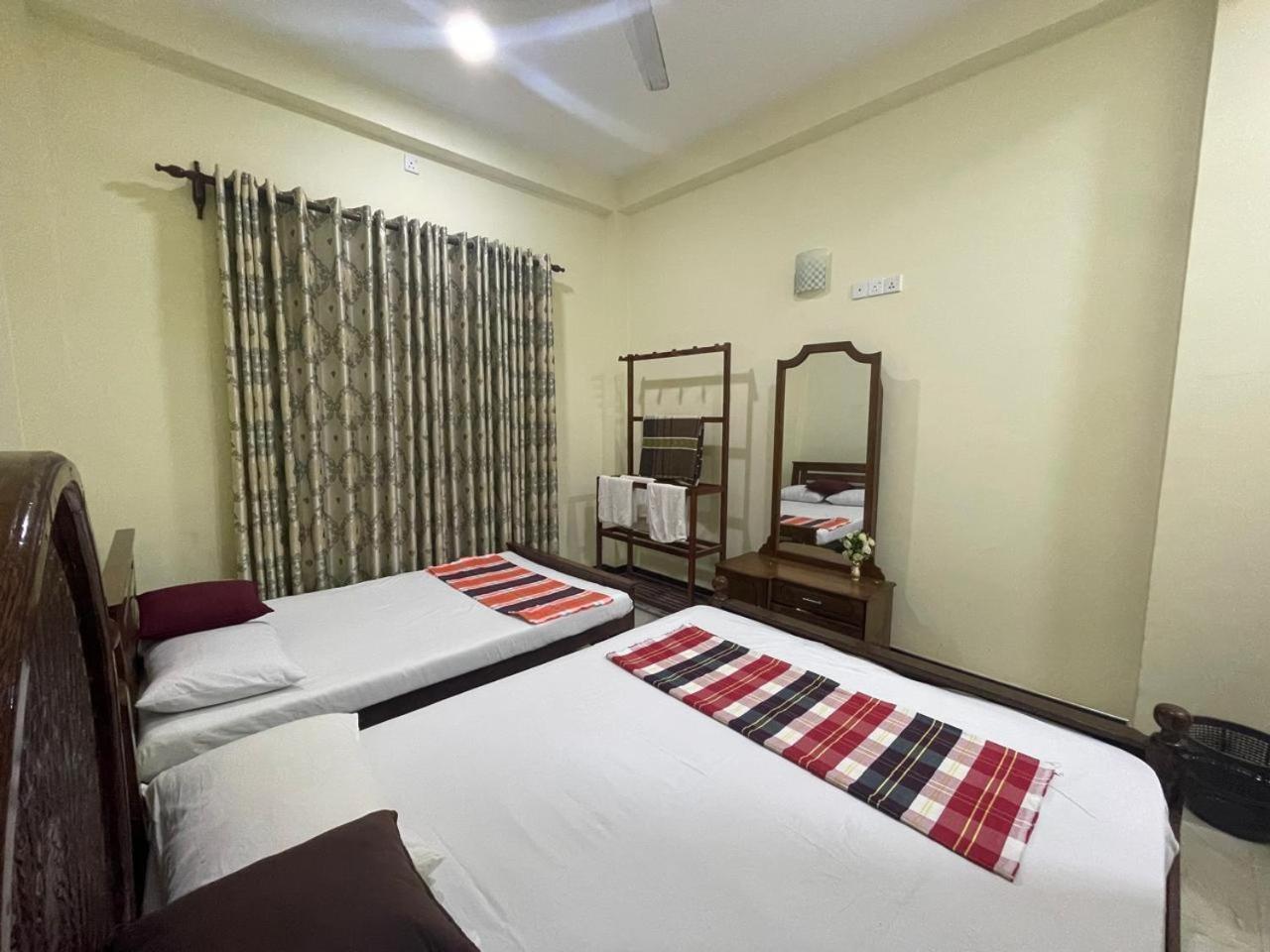 Hotel House Of Richness Negombo Exterior foto
