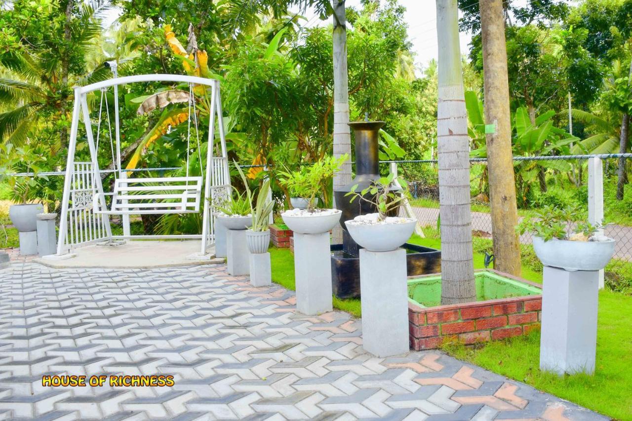 Hotel House Of Richness Negombo Exterior foto
